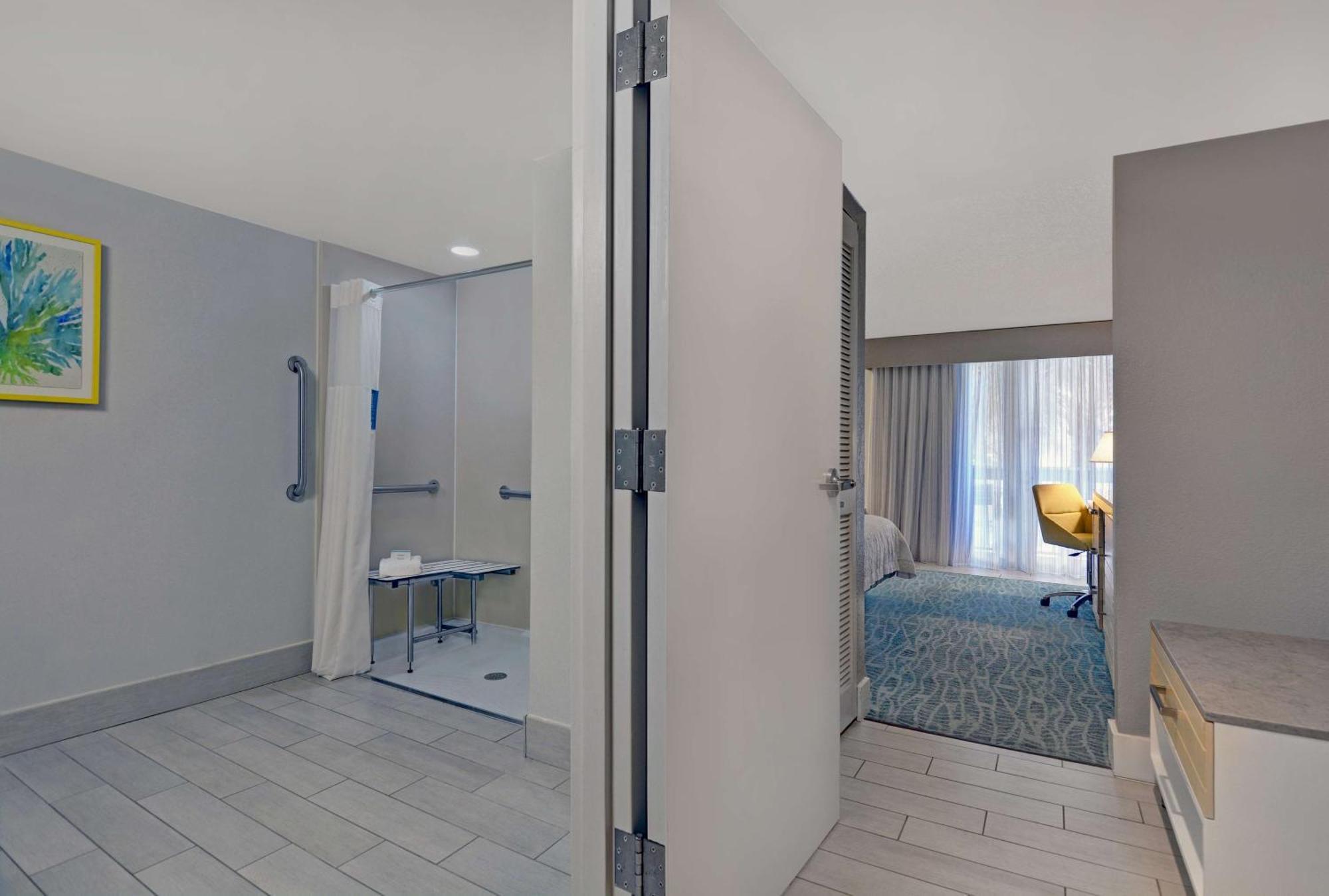 Hampton Inn Oceanfront Jacksonville Beach Exterior photo